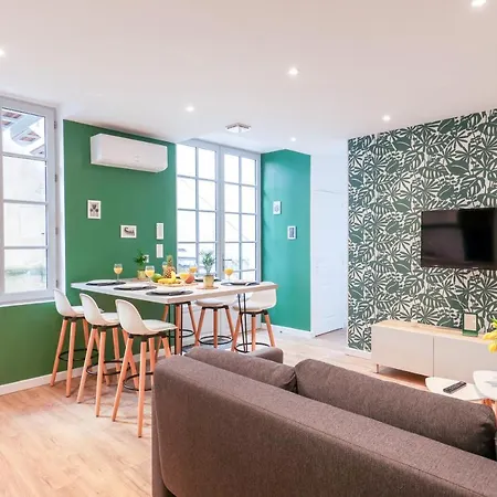L'authentique #hypercentre #courette Apartment